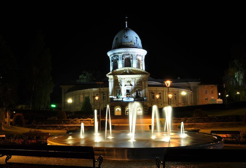 Aparthotel Zdrój Wojciech Lądek-Zdrój Exterior foto